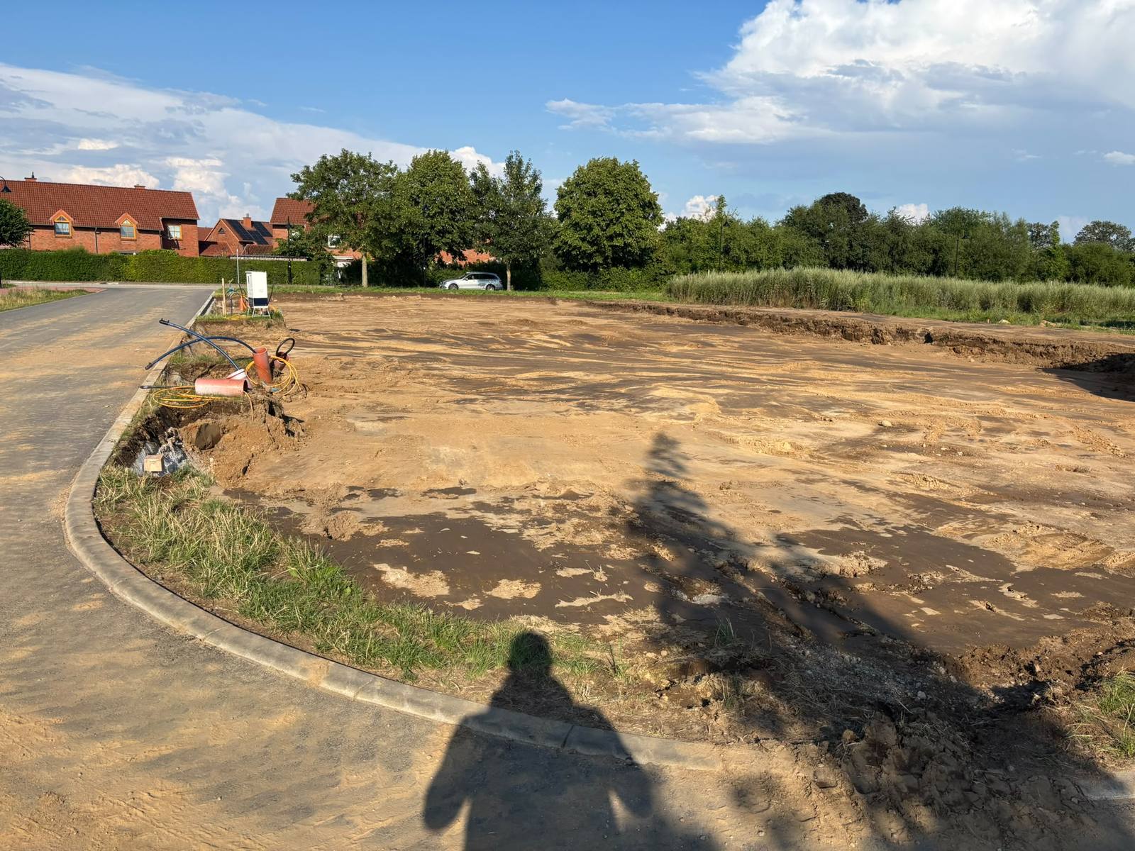 Baugrundstück Neuer Heegen, Erdarbeiten und Erschließung, Stand 16.07.2026